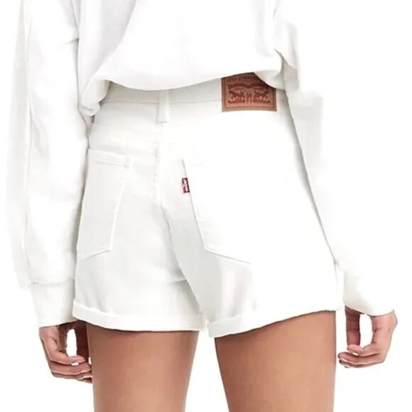 NEW Levi's White Mid-Length White Denim Shorts Size 27